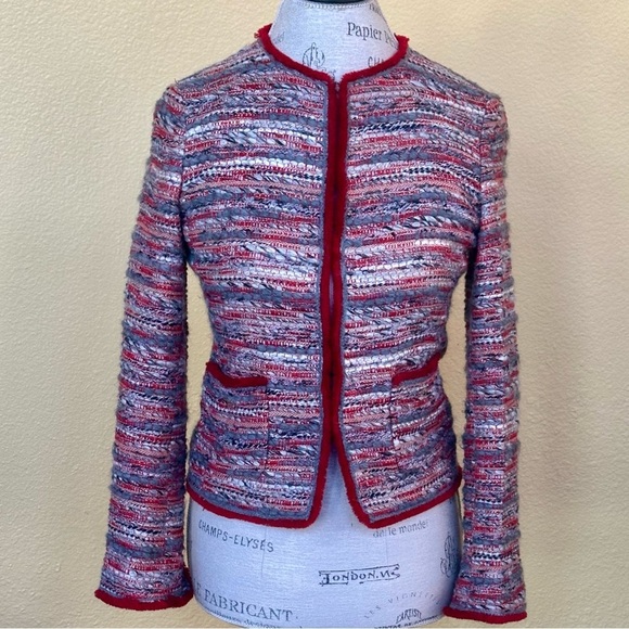 Carolina Herrera Red Tweed Collarless Jacket 
Size 2 EUC! - Picture 2 of 9